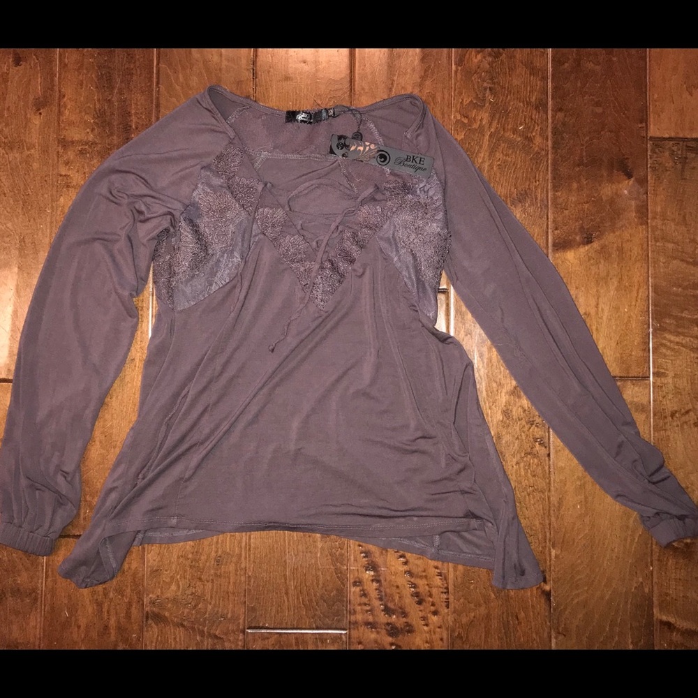 Super soft NWT long sleeve top